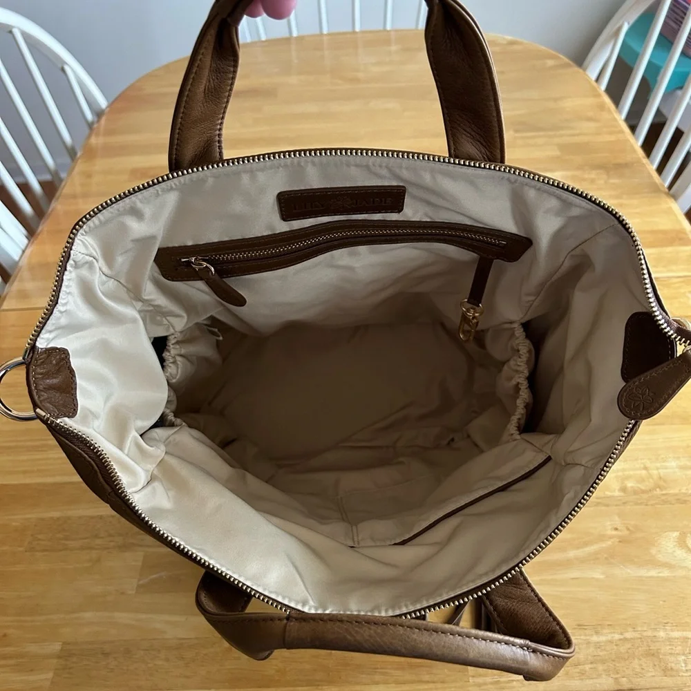 Lily Jade Caroline OE - Picture 6 of 6